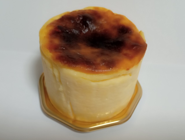 ベルツ（BELTZ）のバスクチーズケーキが極上旨い！
