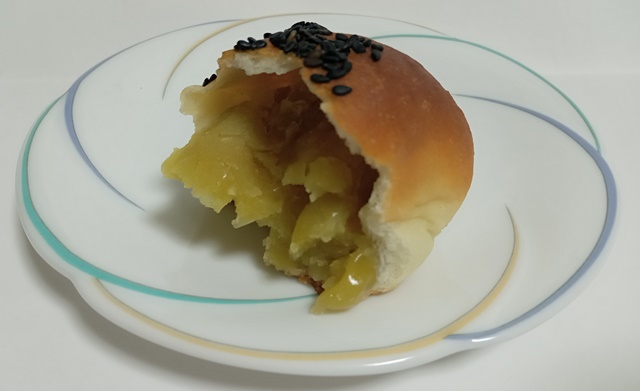 小田原 柳屋さんの「うす皮あんぱん」が嬉しい！