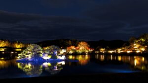 岡山後楽園の特別夜間開園『夏の幻想庭園』とは？周辺の駐車場や混雑状況も解説