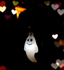 国営武蔵丘陵森林公園の森のハロウィンナイトとは？アクセスや混雑を解説