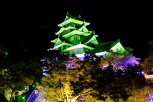 岡山城の夜間特別開館『秋の烏城灯源郷』とは？アクセスや混雑を解説