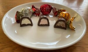 ダイソーの高見えチョコ『クリート トリュフ』全6種買って比べてみた