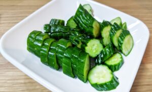 サタプラでも紹介！漬物作りにダイソーの無限きゅうり職人が超便利